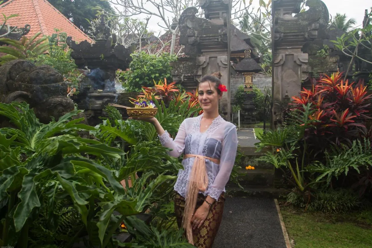 Rahayu Guest House Ubud 山林小屋 乌布