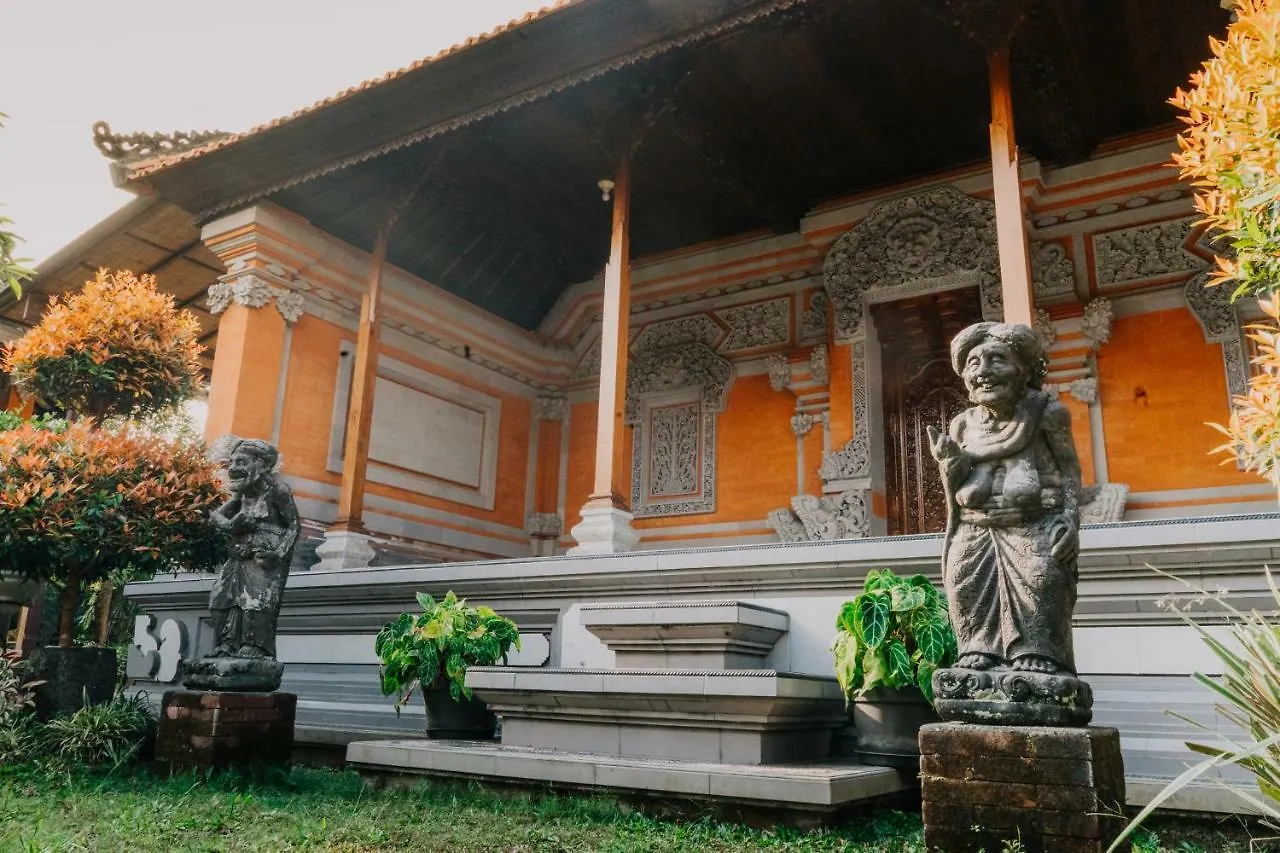 Rahayu Guest House Ubud 山林小屋